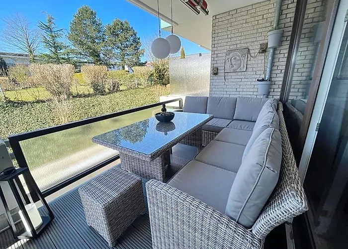 Achterdeck, 203 شقة